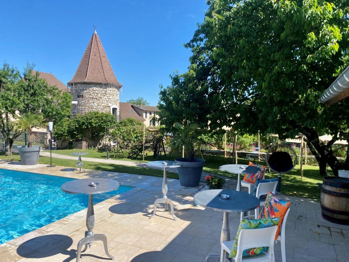 Les Villas Du Domaine De Suzel Vignieu Exteriör bild