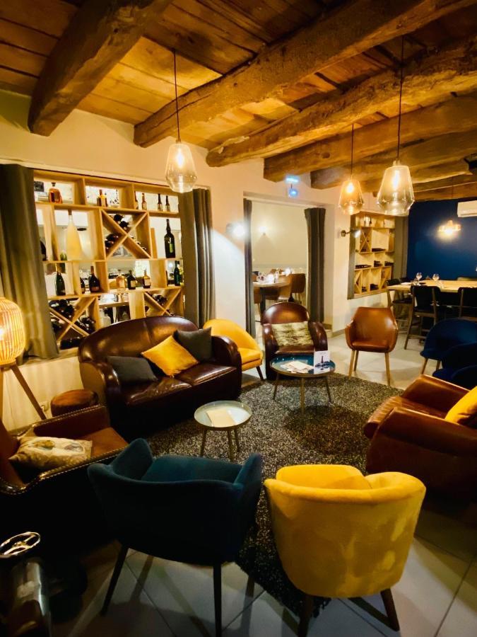 Les Villas Du Domaine De Suzel Vignieu Exteriör bild